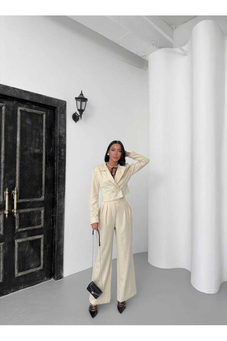 Crop Jacket Suit