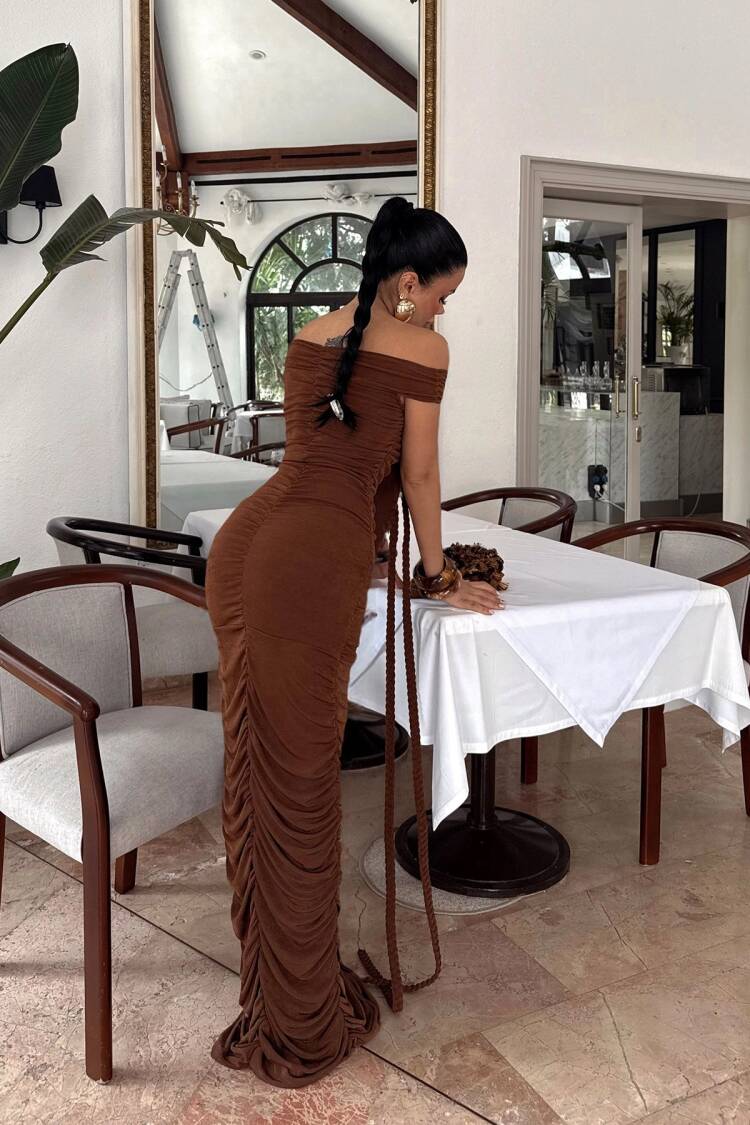 Naselinta Dress