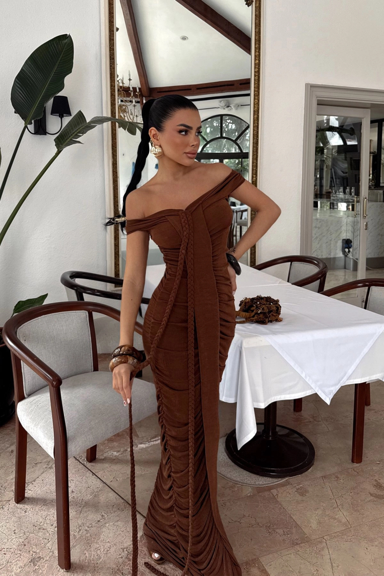 Naselinta Dress