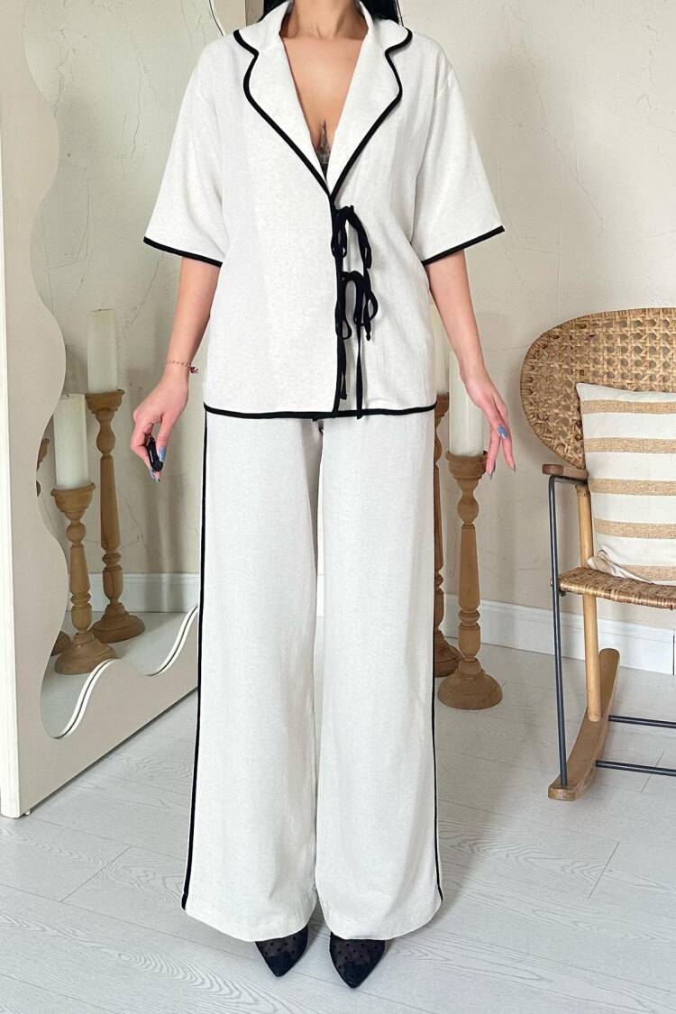 Biye Detailed Linen Set