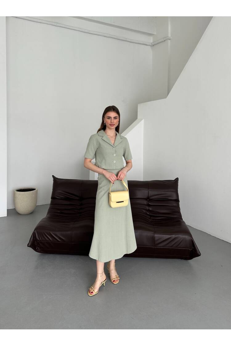 Half Sleeve Skirt Suit