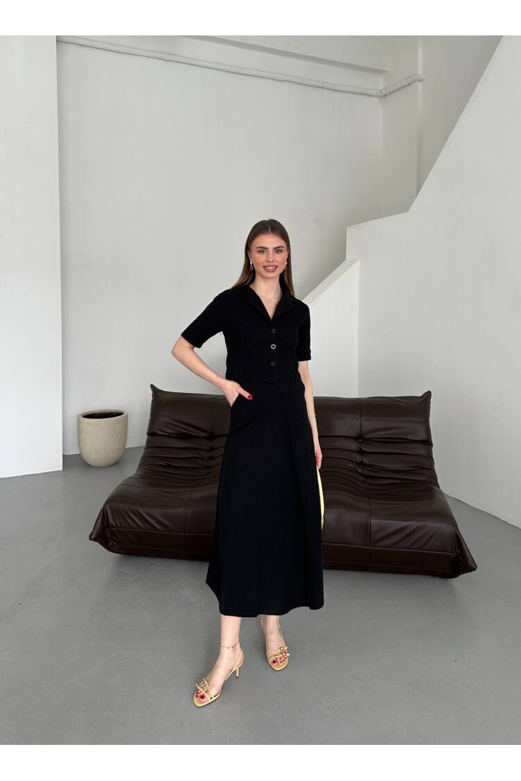 Half Sleeve Skirt Suit