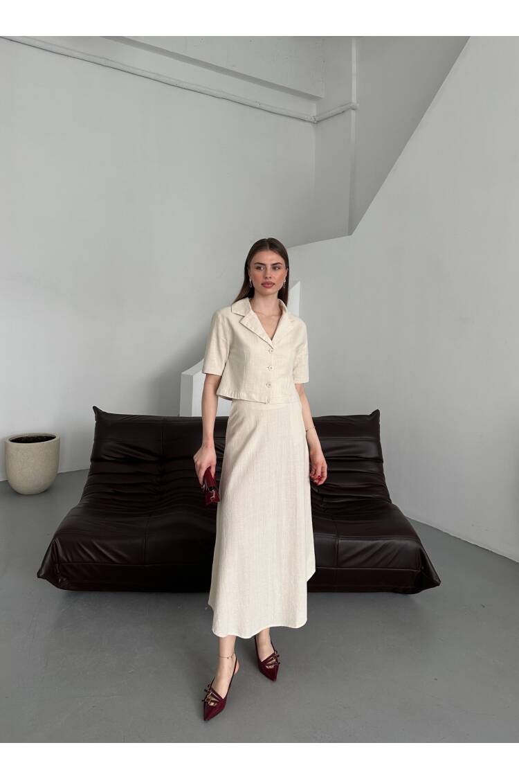 Half Sleeve Skirt Suit