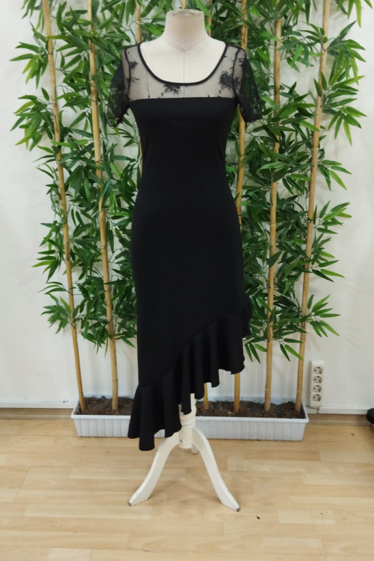 Women's Short Sleeve Collar Open Lace Detailed Ruffle Asymmetric Janjan Crepe Dress - Black
