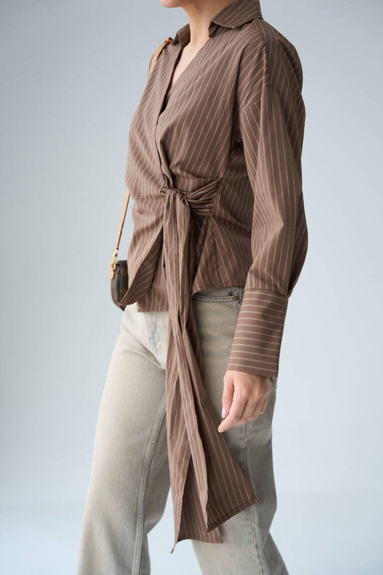 Side Tie Shirt - Milk Coffee