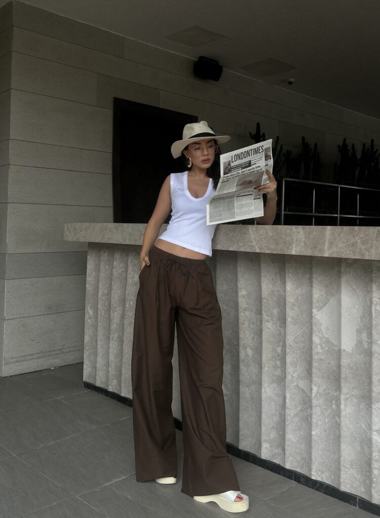 Coffee Poplin Fabric Waist Elastic Pocket Pants 29083 - First Angels - Globality Store - Women Clothes Wholesale Turkey