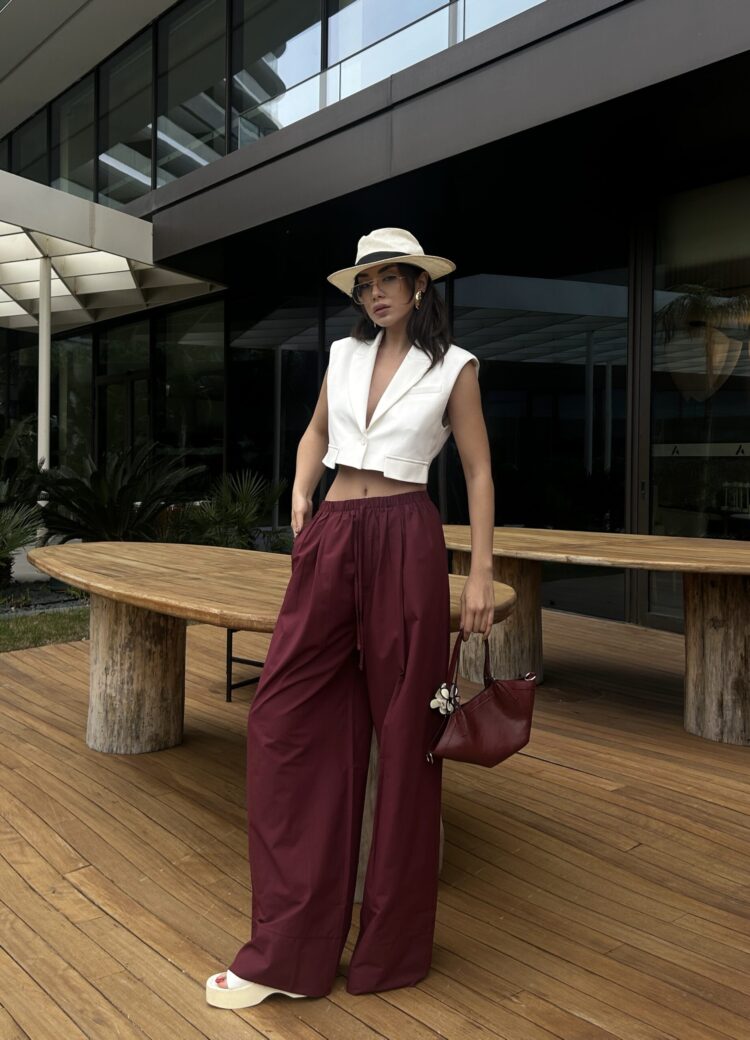 Burgundy Poplin Fabric Waist Elastic Pocket Pants 29083 - First Angels - Globality Store - Women Clothes Wholesale Turkey