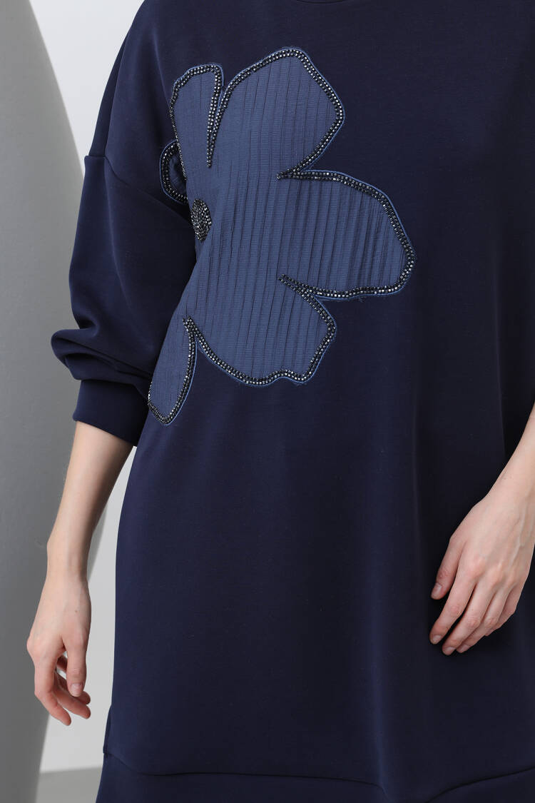 Women's Front Embroidered Garni Detailed Tunic