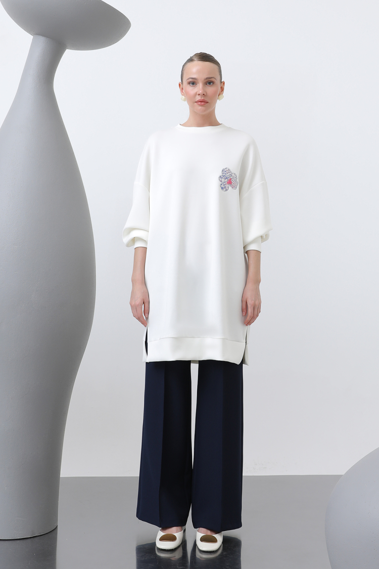 Women's Front And Back Embroidery Detailed Garnished Tunic