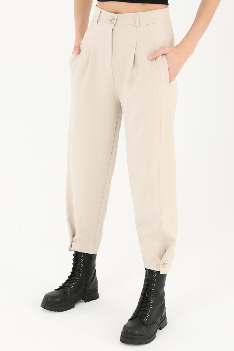 Women's Front Pleated Leg Buttoned Pants