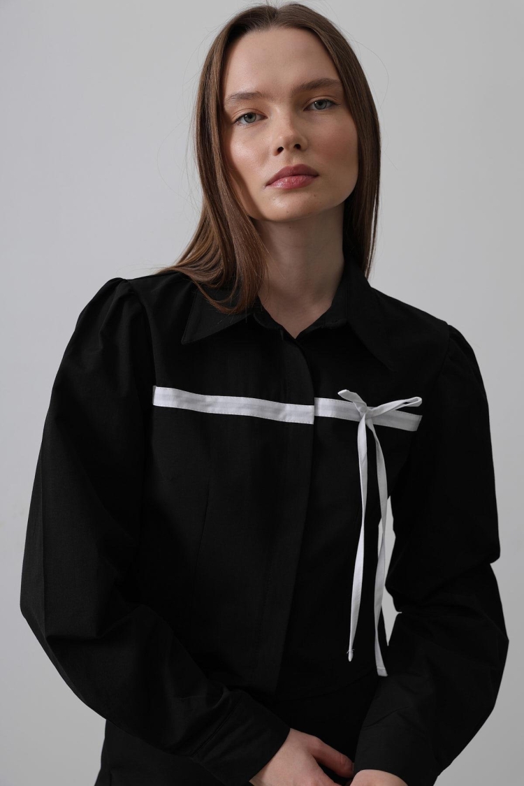 Front Contrast Bow Shirt