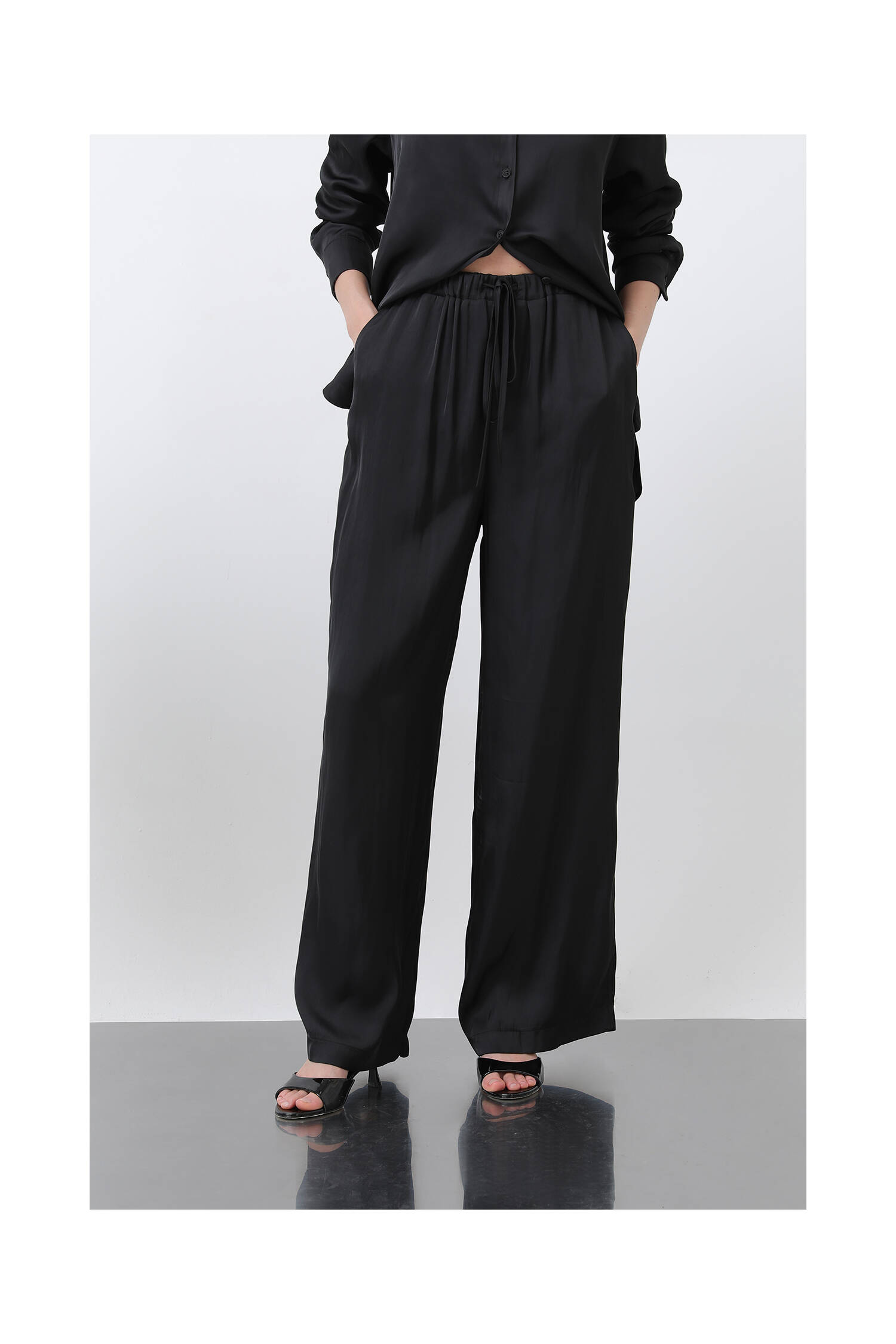 Women's Satin Tie Waist Pants - Brand: SOUL - Women's Clothing Wholesale - Globality Store