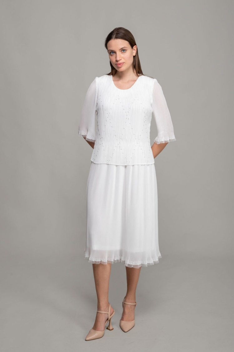 Round Neck Pleated Chiffon Dress