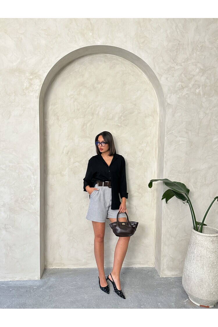 Gray D 2686 Belted Shorts