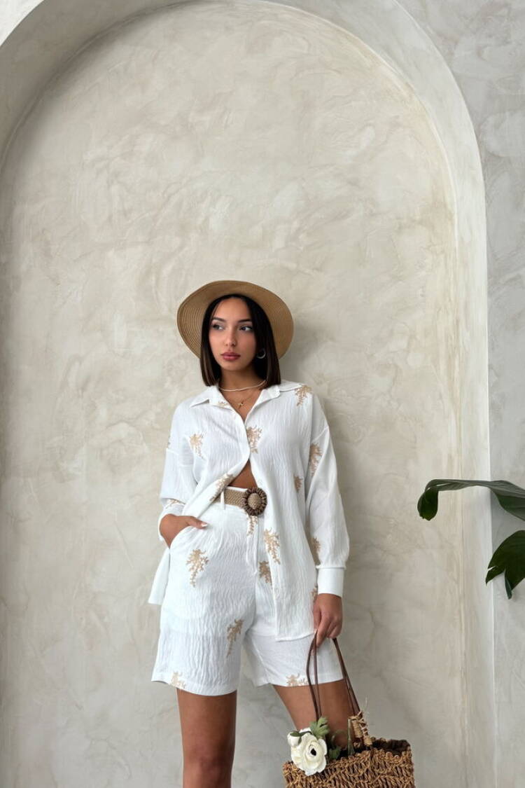 Embroidered Linen Shorts -|