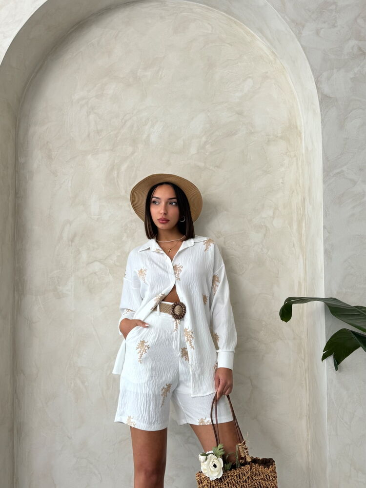 Embroidered Linen Shorts -|