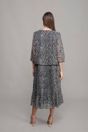 Round Neck Cutout Chiffon Dress - GUMANIZE - Globality Store - Women Clothes Wholesale Turkey
