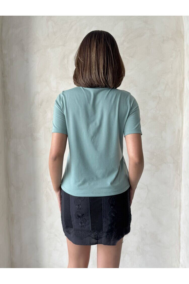 Çağla Stone Chain Detailed Wholesale T-Shirt