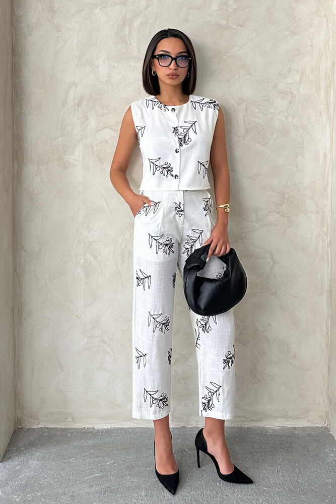 Embroidered Pants - Cream