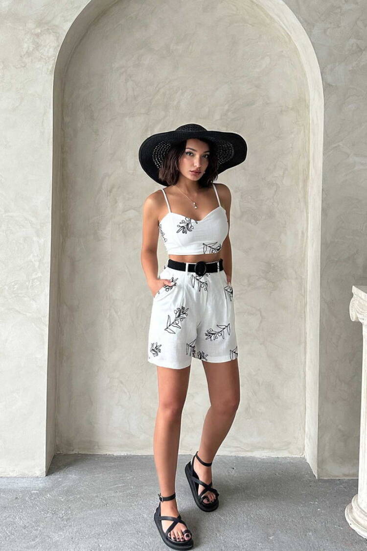 Embroidered Shorts - Cream - Topshow - Globality Store - Women Clothes Wholesale Turkey