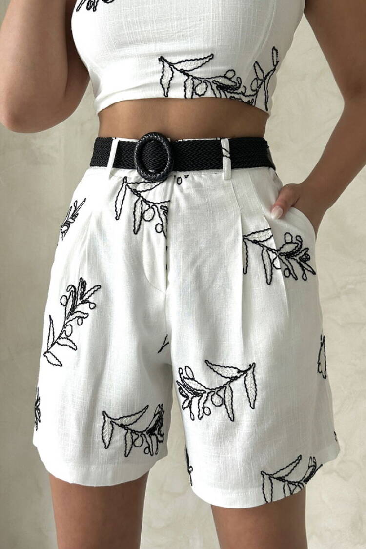 Embroidered Shorts - Cream