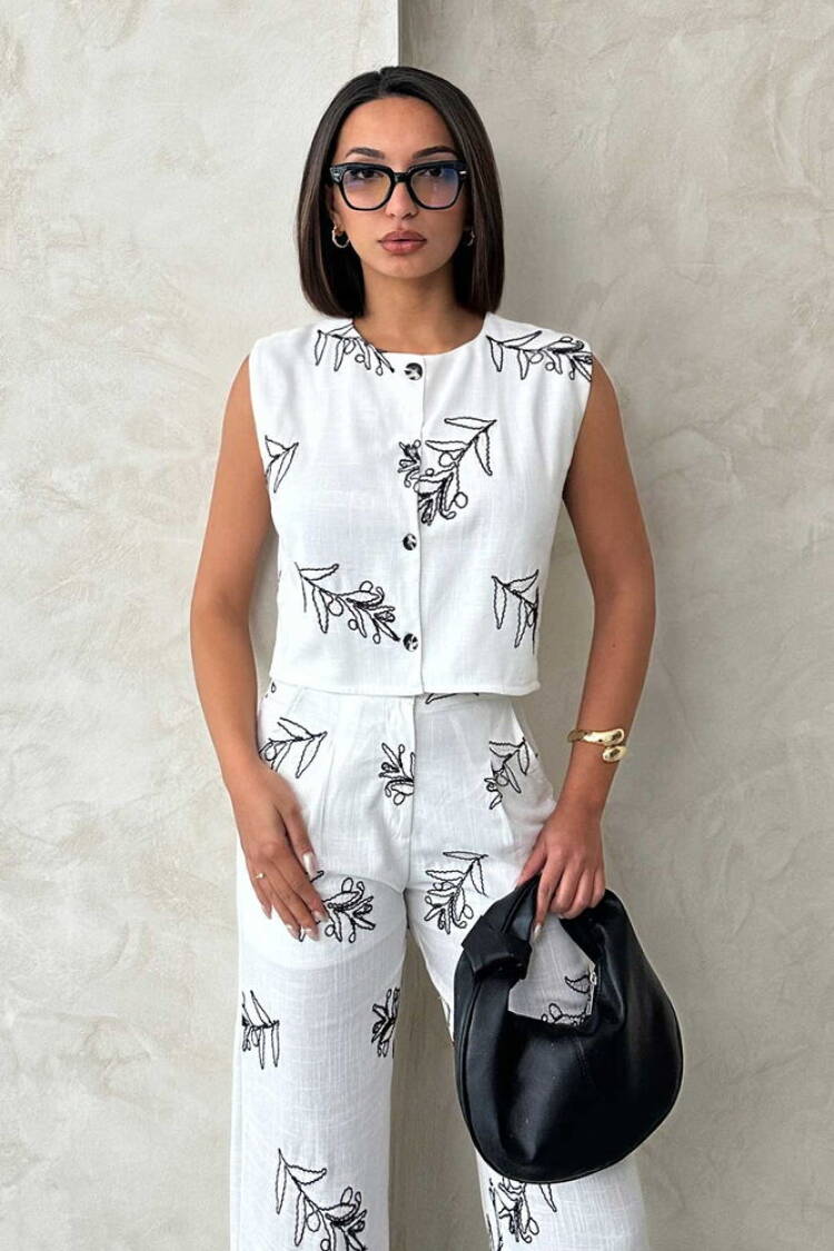 Embroidered Sleeveless Shirt - Cream - Topshow - Globality Store - Women Clothes Wholesale Turkey