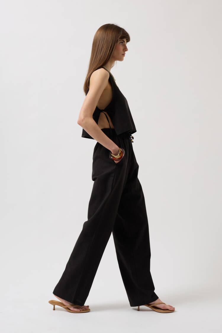 Side Tie Crop Blouse
