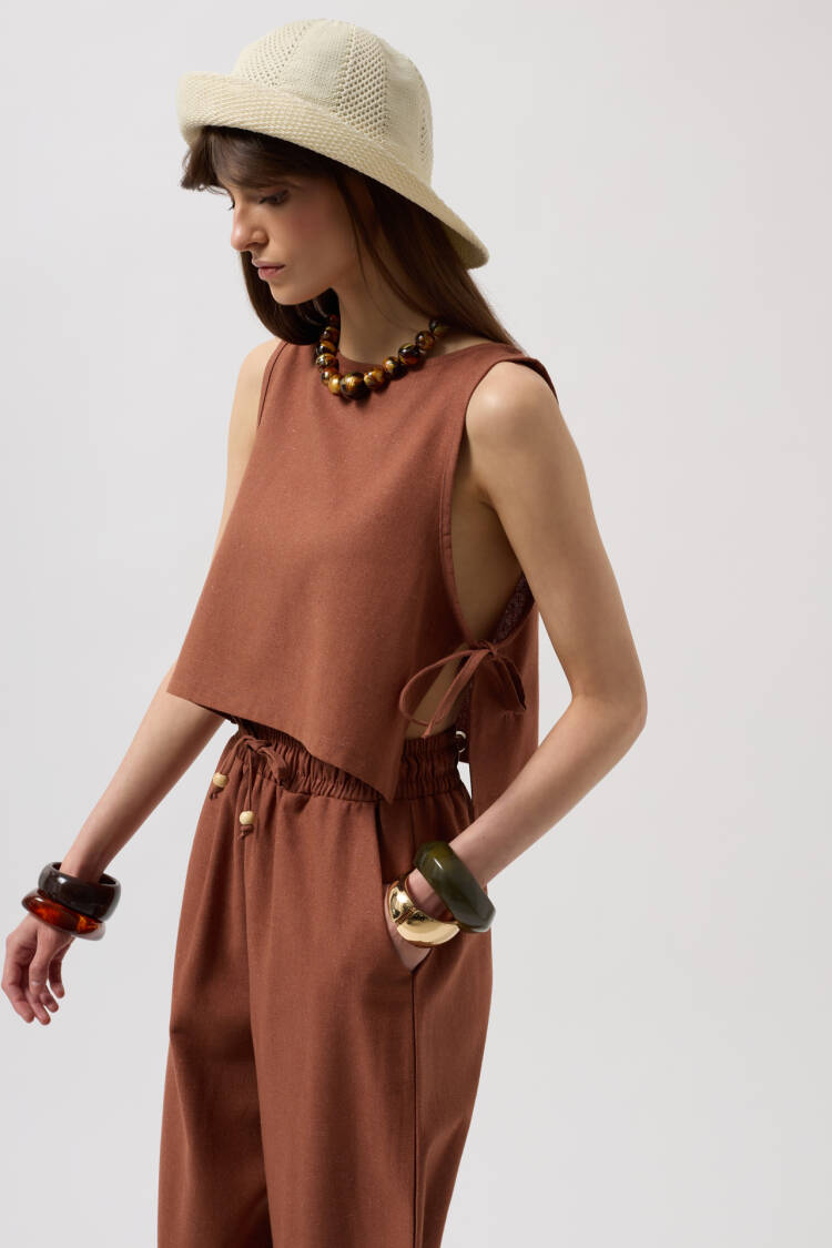Side Tie Crop Blouse