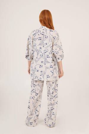Wholesale Ecru Double Suit With Blue Floral Pattern - Lustrin - Globality Store - Women Clothes Wholesale Turkey