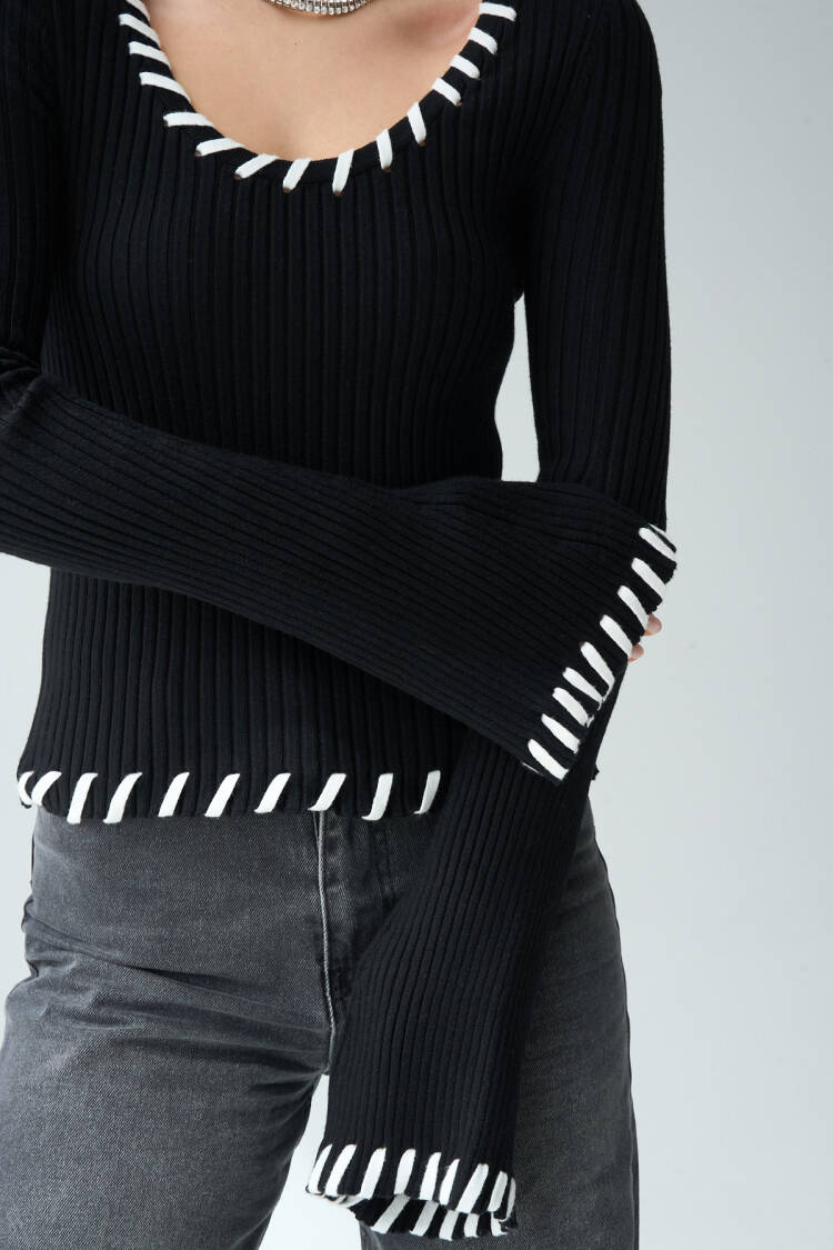 Collar Color Transition Sweater - -bone