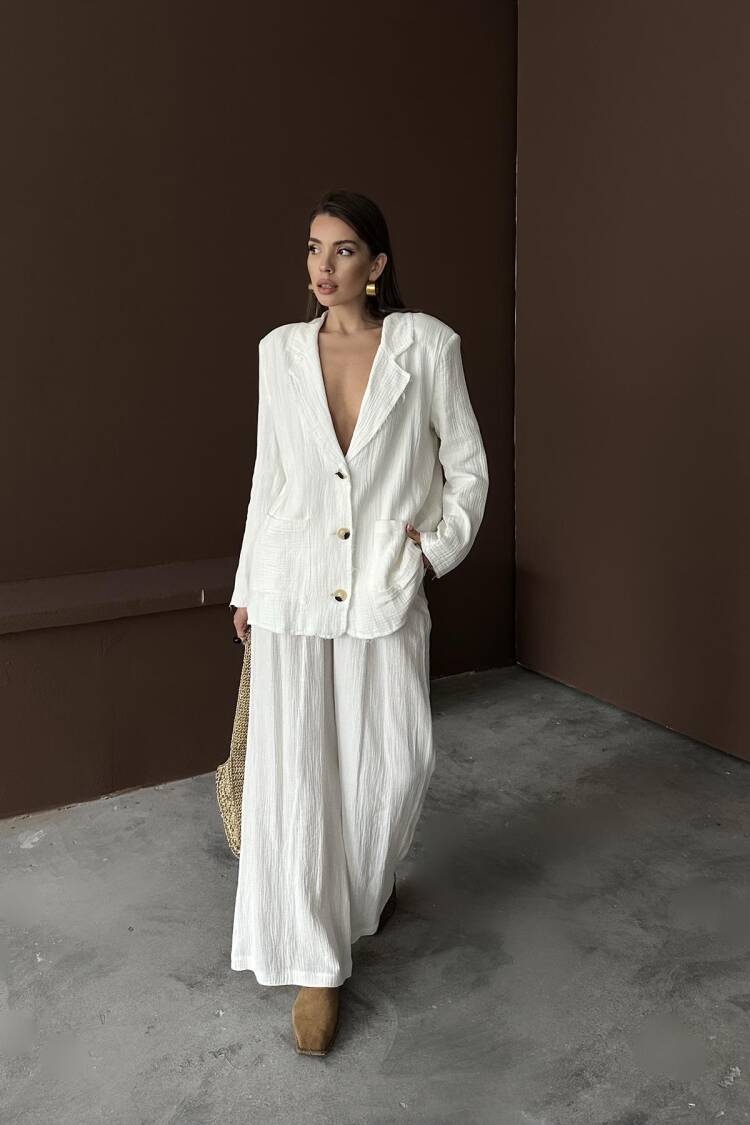 WholesaleOversize Mueslin Suit