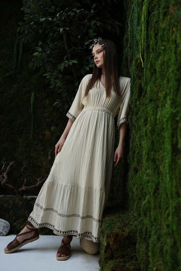 Sleeve And Skirt Embroidered Dress - Stone