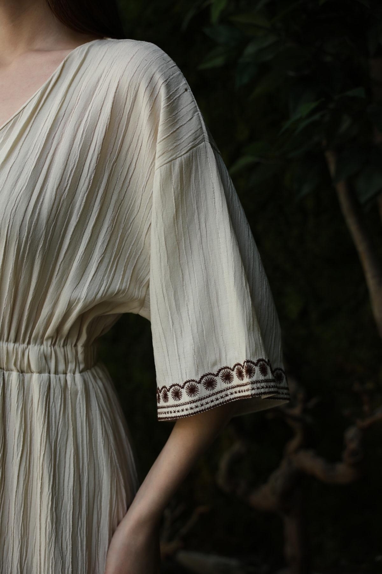 Sleeve And Skirt Embroidered Dress - Stone