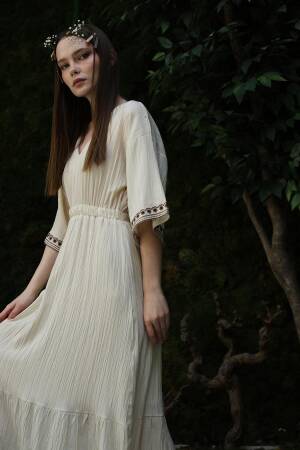 Sleeve And Skirt Embroidered Dress - Stone
