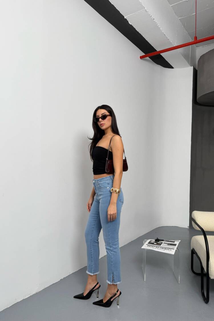 High Waist Leg Cut Out Tassel Detailed LightJeans Pants
