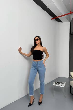 High Waist Leg Cut Out Tassel Detailed LightJeans Pants - LACARINO - Globality Store - Women Clothes Wholesale Turkey