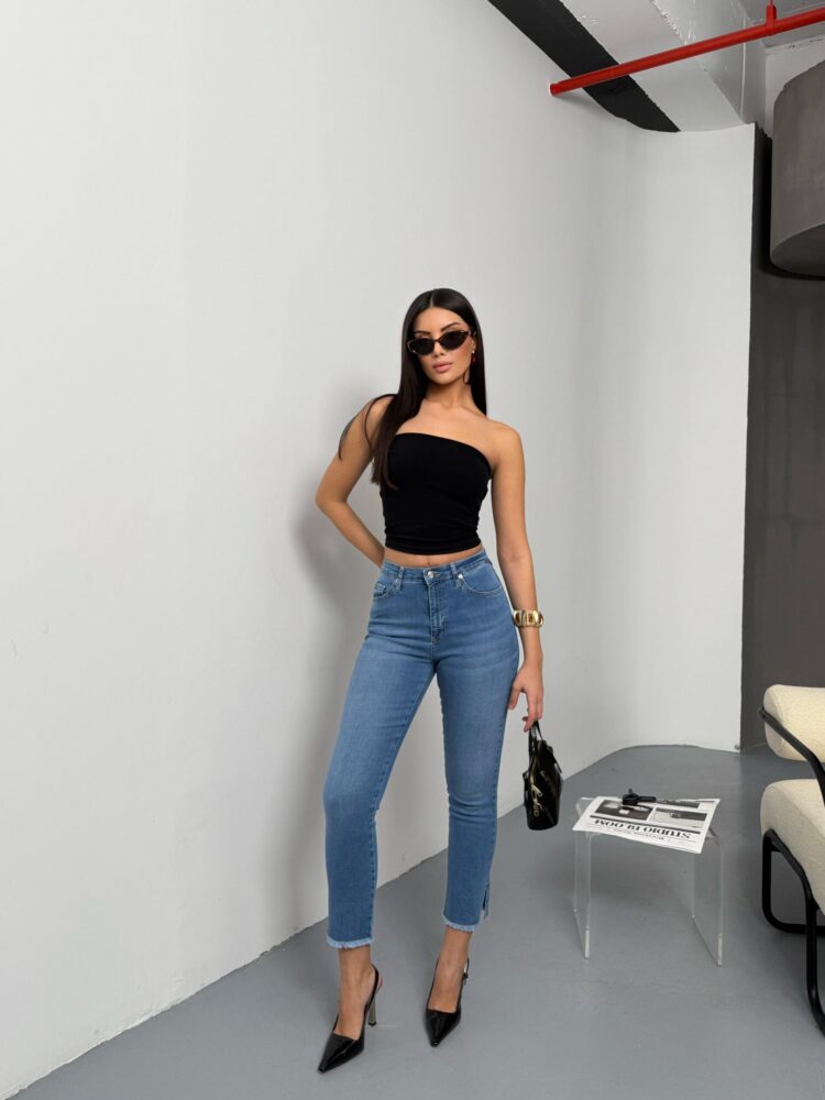 High Waist Leg Cut Out Tassel DetailedJeans