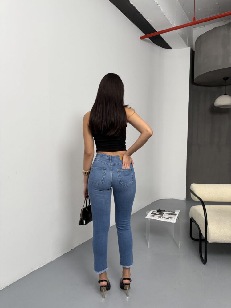 High Waist Leg Cut Out Tassel DetailedJeans