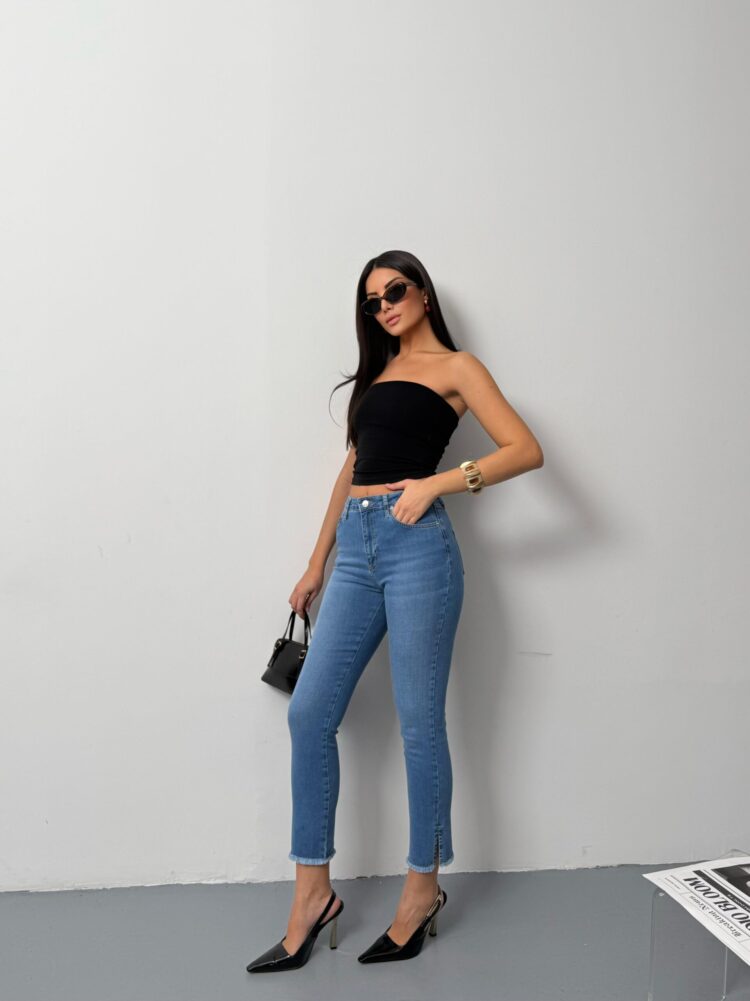 High Waist Leg Cut Out Tassel DetailedJeans