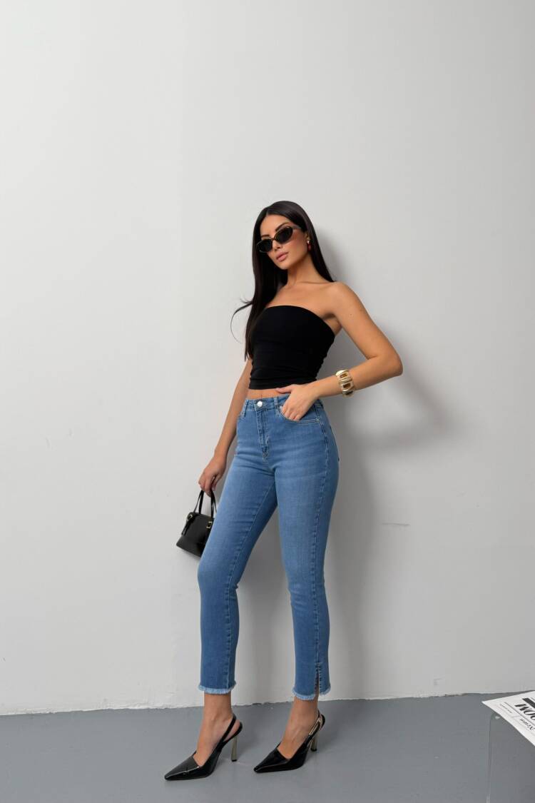 High Waist Leg Cut Out Tassel DetailedJeans