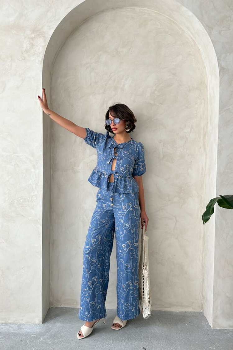 Wholesale Blouse With Front Tie Embroidery - Dark|