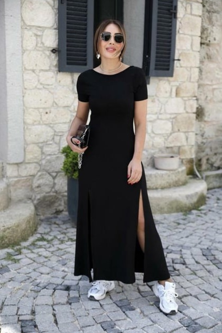 Women's Short Sleeve Back Neckline Slit Detailed Viscose Dress - Black