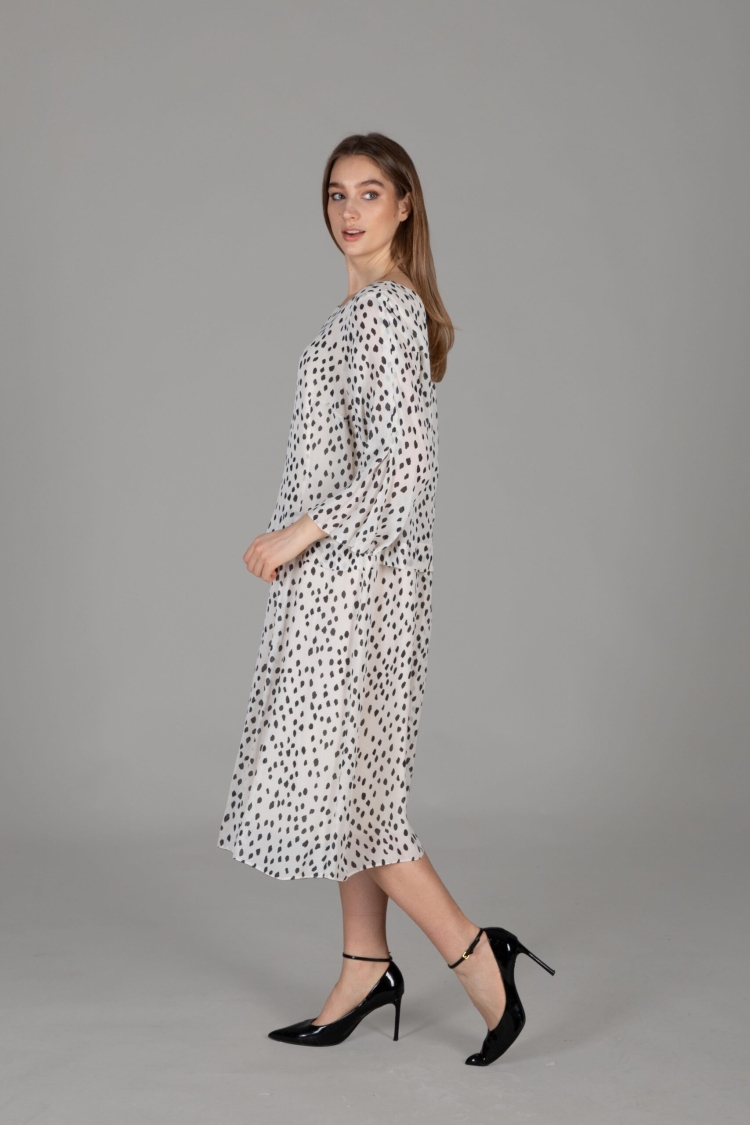 Round Neck Dress