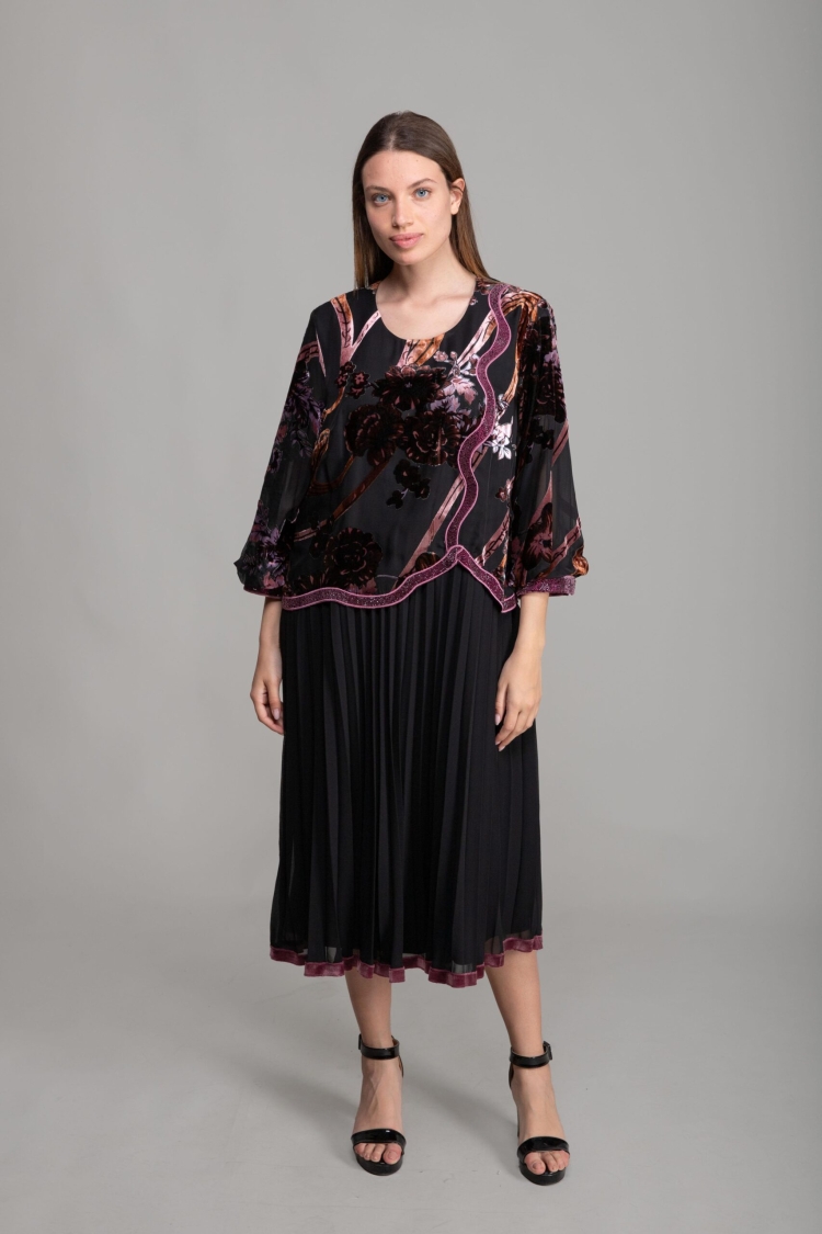 Round Neck Blazing Velvet Dress