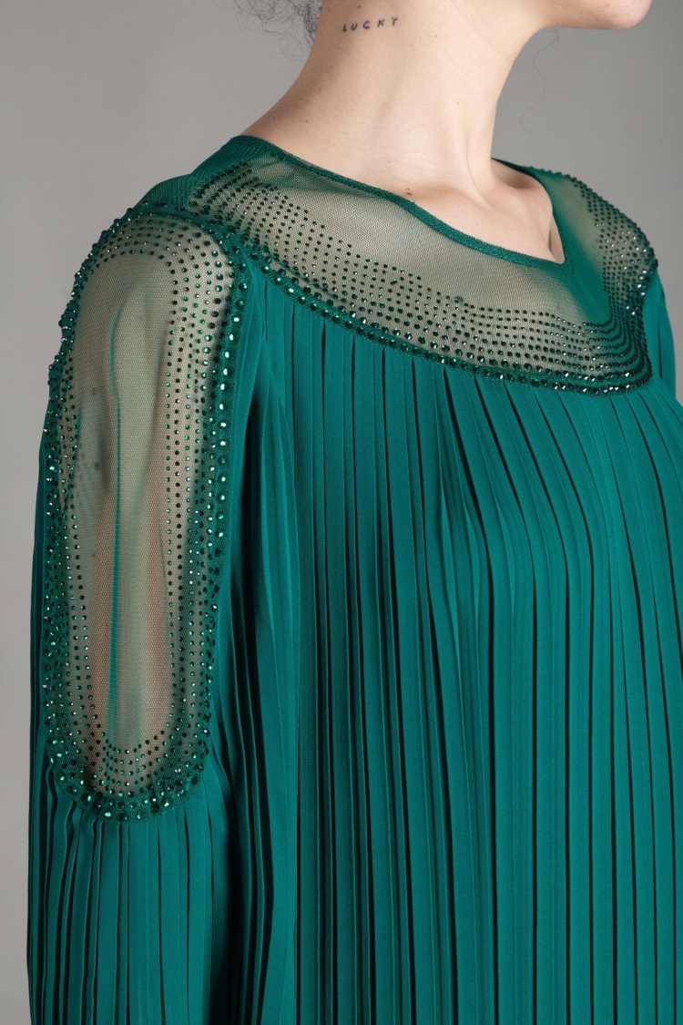 Oval Collar Stone Pleated Dress - GUMANIZE - Globality Store - Women Clothes Wholesale Turkey