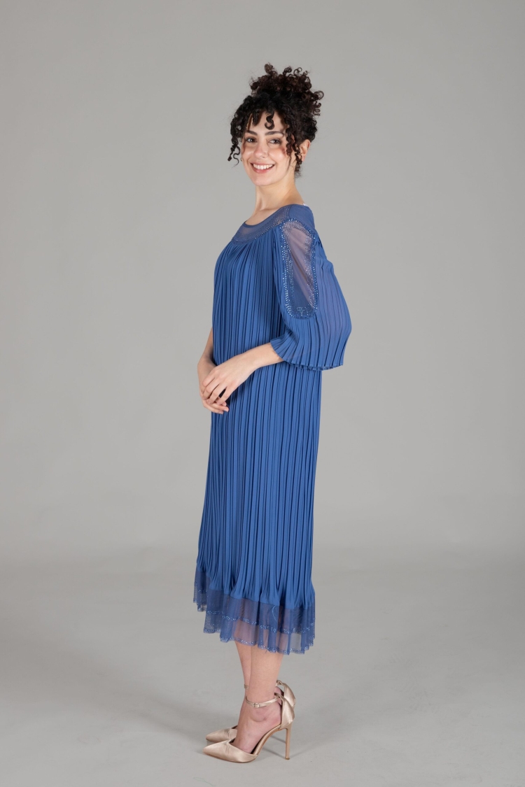 Oval Collar Stone Pleated Dress - GUMANIZE - Globality Store - Women Clothes Wholesale Turkey