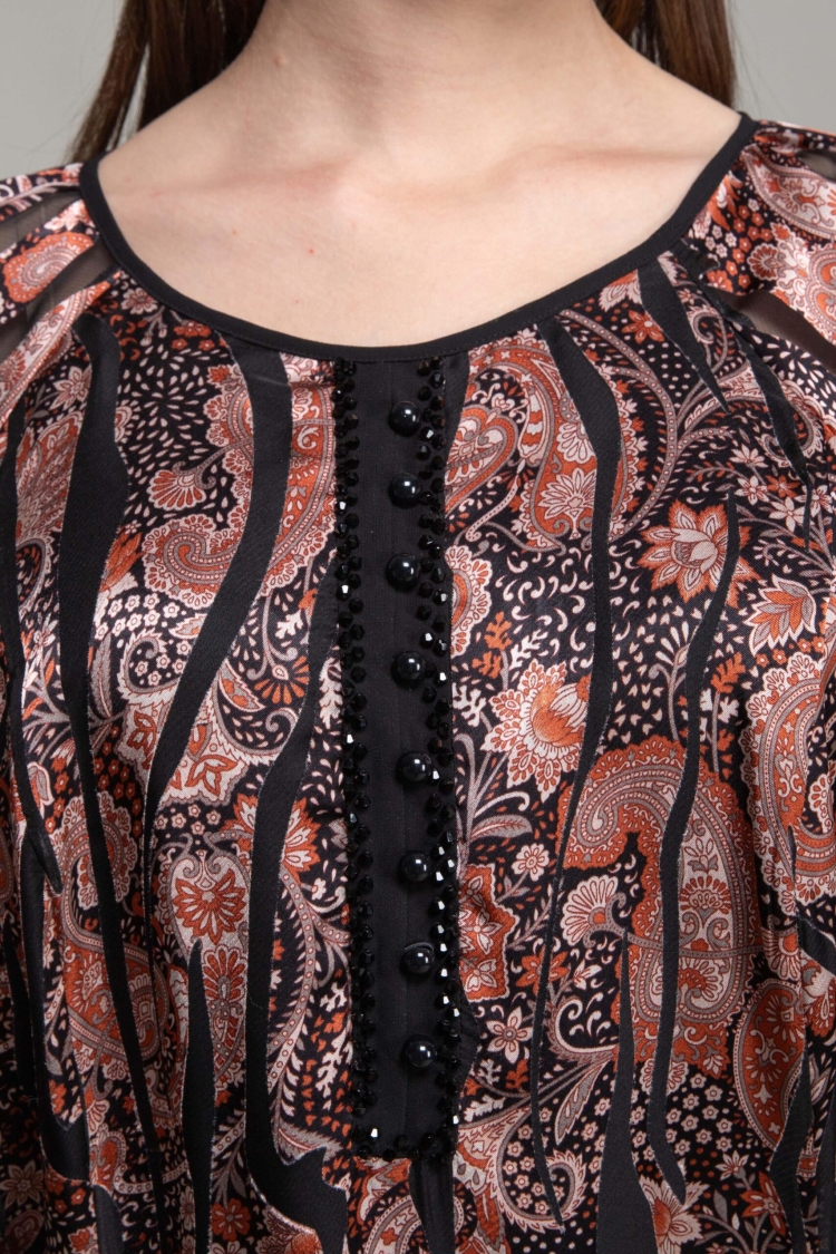 Round Neck Blazing Satin