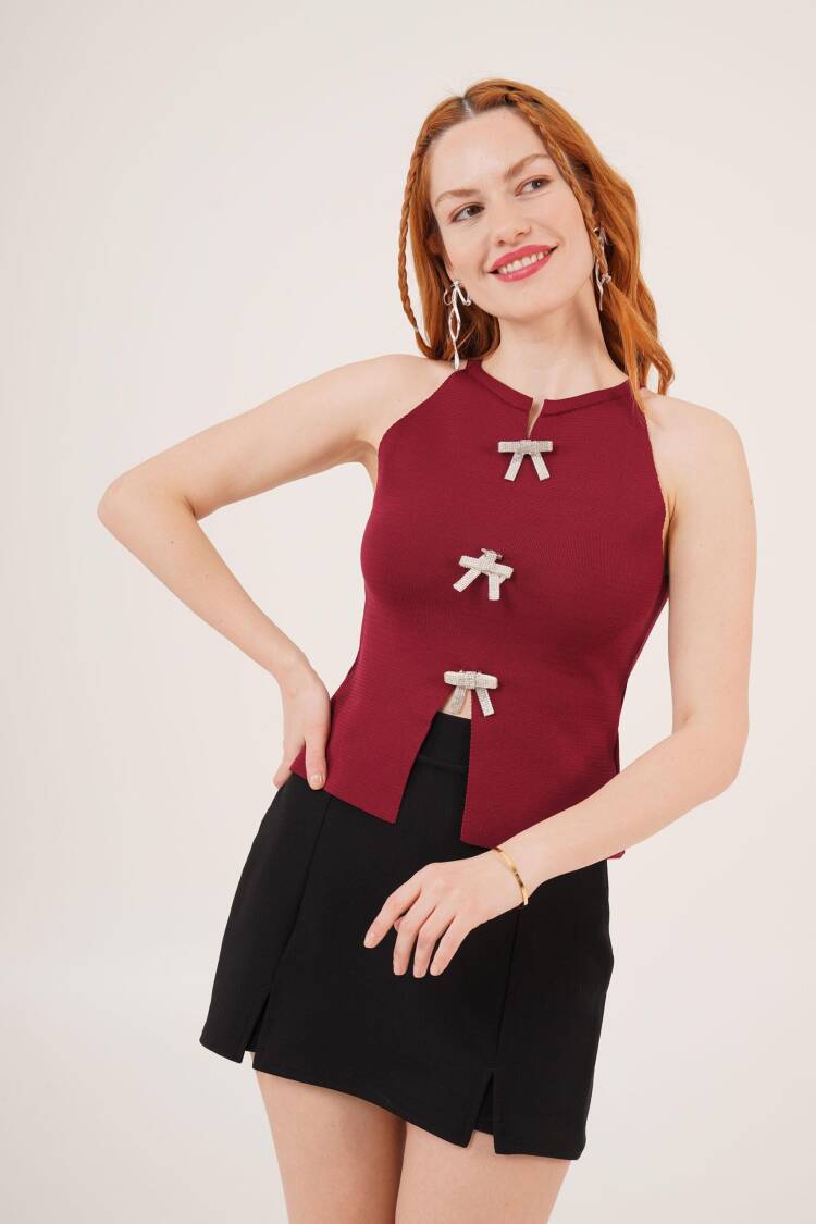 Stone Bow Brooch Detailed Zero Sleeve Wholesale Burgundy Blouse