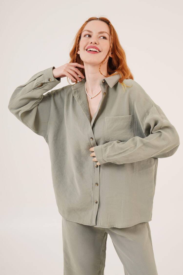 Slash Pattern Low Shoulder One PocketWholesale Shirt