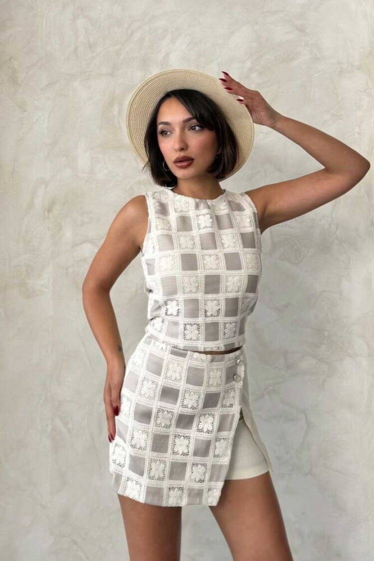 Checkered Pattern Crochet Wholesale Blouse